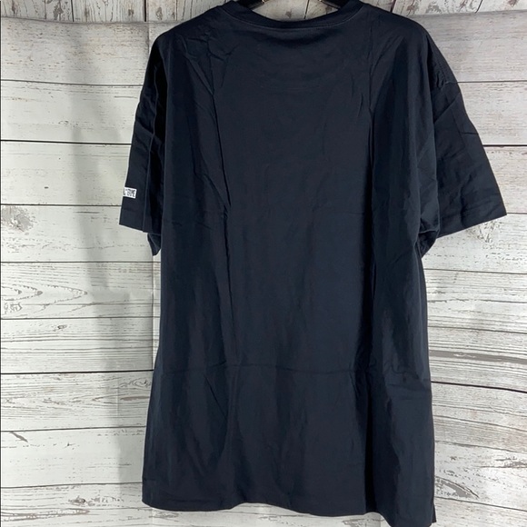 Mitchelle & Ness Mens NBA Orlando Magic Hardaway Penny Graphic T-Shirt - Picture 3 of 3